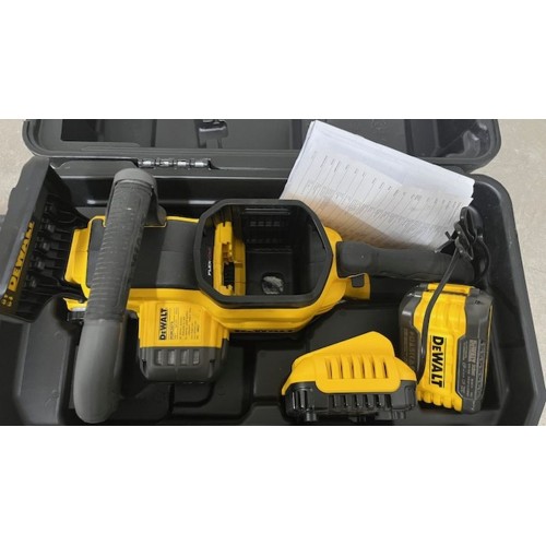 VÝPRODEJ DeWALT DCMCS575X1Aku řetězová pila XR FlexVolt (50cm/54V/1x9,0Ah) kufr PO SERVISE VÝPRODEJ DeWALT DCMCS575X1Aku řetězová pila XR FlexVolt (50cm/54V/1x9,0Ah) kufr PO SERVISE