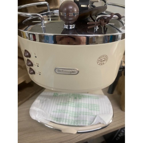 VÝPRODEJ DeLonghi Icona Vintage Pákový kávovar ECOV311.BG PO SERVISE