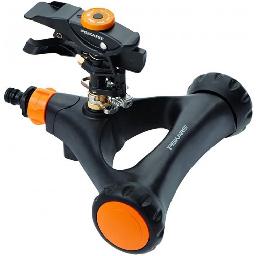 Fiskars Impulzní zavlažovač, kovový s kolečky 1023656 Fiskars Impulzní zavlažovač, kovový s kolečky 1023656