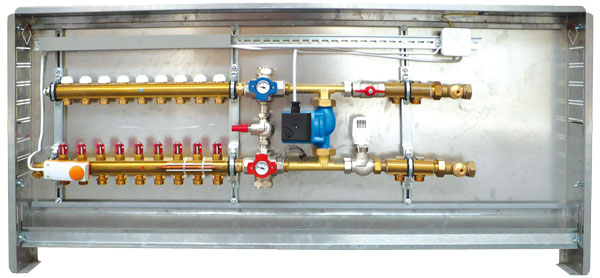 HERZ Kompletní regulační stanice 230 V, podlahové vytápění, zprava, 8-okruhová 3F53308